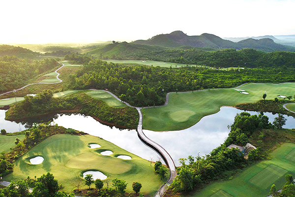 Bà Nà Hill Golf Club